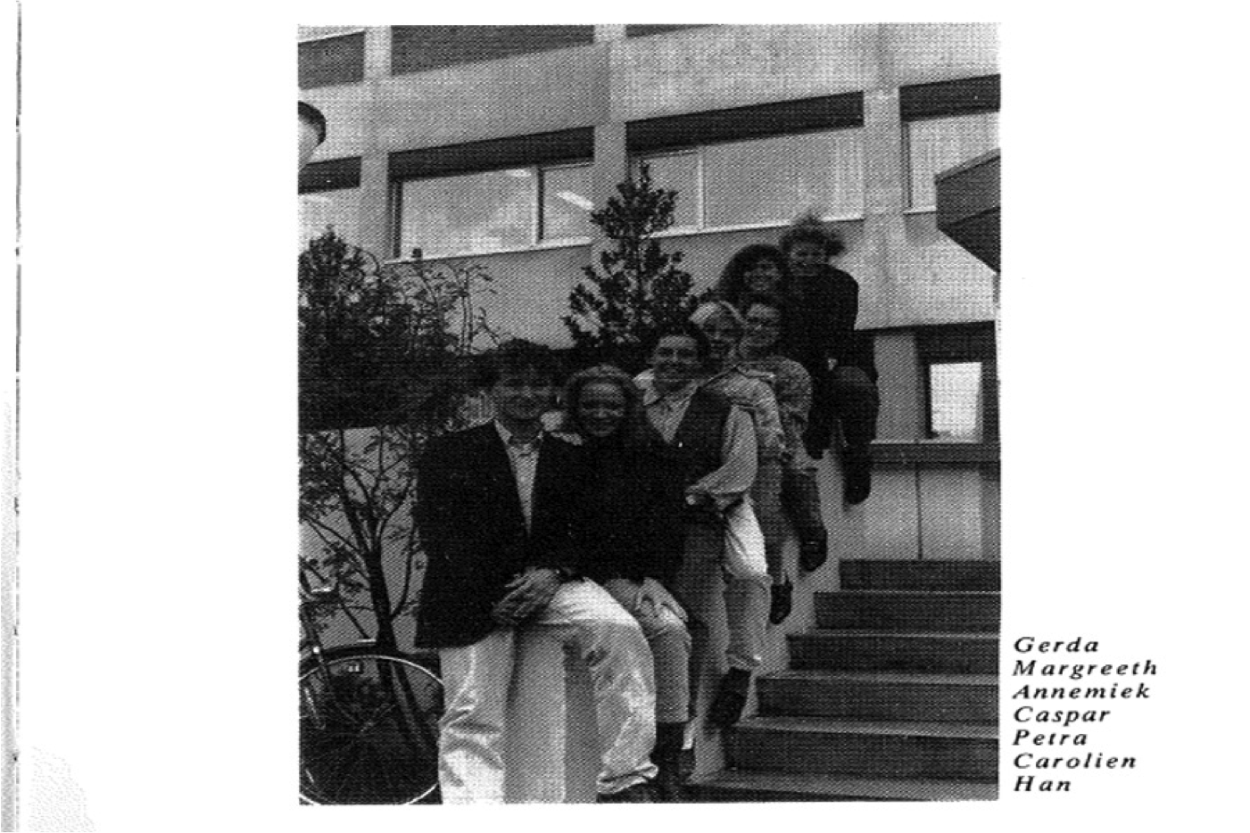 vergroot /fotos-besturen/90-91.png